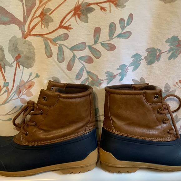 Gently used Sperry duck boots 🦆 - Picture 2 of 5